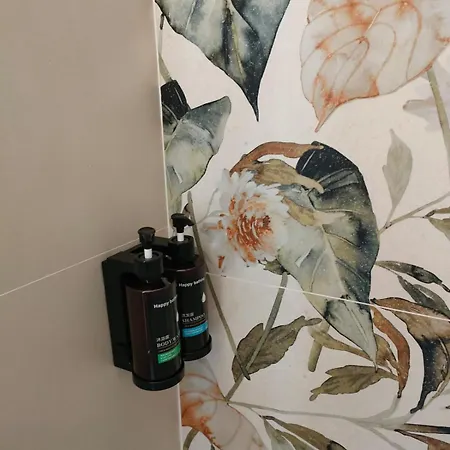 Beautiful Near Metro Διαμέρισμα *