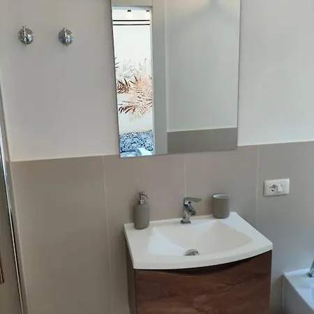 Beautiful Near Metro Apartment Turin